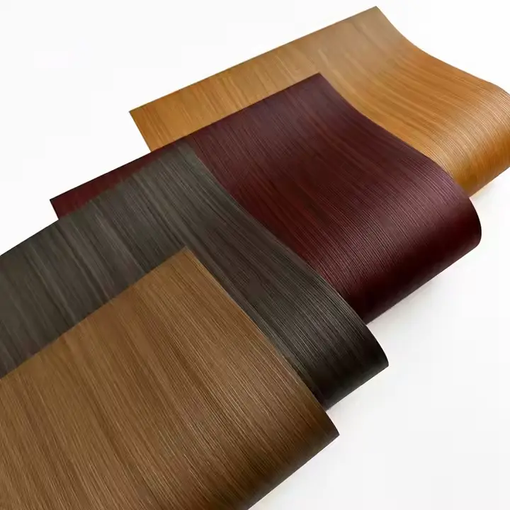 Perché la pellicola in PVC Wood Grain Designs risolve i problemi di durabilità e progettazione della superficie?